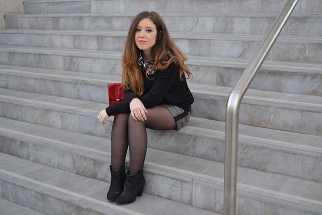 CHRISTMAS LOOK CHRISTMAS LOOK