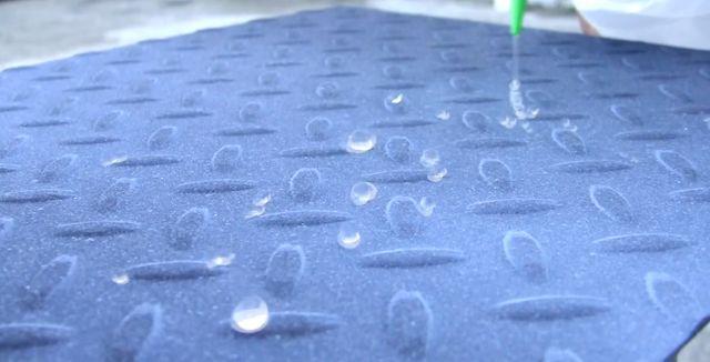 Agua resbalando Ultra Ever Dry Agua resbalando Ultra Ever Dry