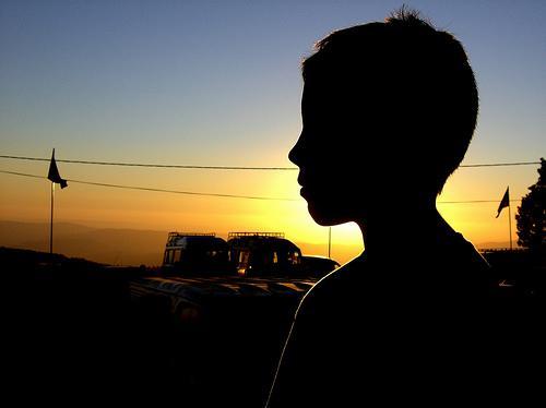 CÓMO CRIAR PROBLEMAS PARA LOS HIJOS . CÓMO CRIAR PROBLEMAS PARA LOS HIJOS .