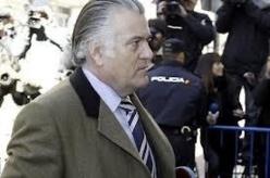El presente y el futuro de España giran en torno a los papeles de Bárcenas El presente y el futuro de España giran en torno a los papeles de Bárcenas