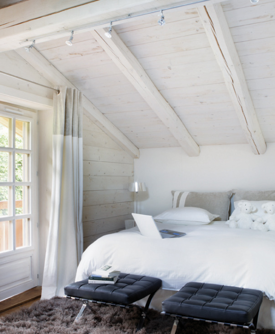 Una vivienda con aires escandinavos en los Alpes suizos casa_suiza_16