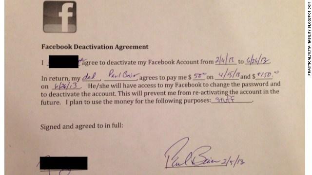 Padre paga a su hija 200 dólares por dejar de usar Facebook por 5 meses facebook-contract-father-daughter