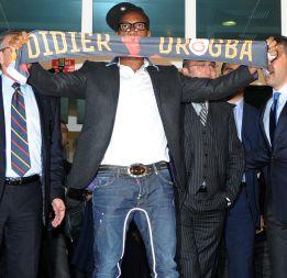 Didier Drogba llega al Galatasaray en olor de multitudes Didier Drogba llega al Galatasaray en olor de multitudes