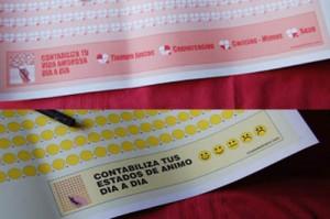 Regalo barato y original para San Valentín La persona amada podrá llevar la contabilidad del amor o de los días buenos y malos. Solo necesitas comprar un rotulador rojo o negro.
