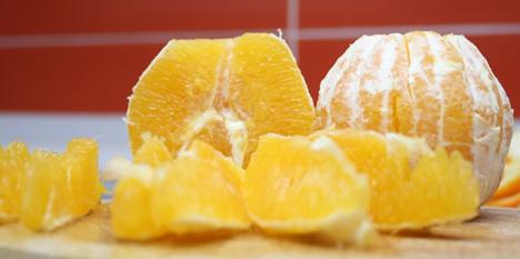 Ensalada de mojama de atún y naranjas con hinojo al aroma de limón y unos Papá Noeles comestibles