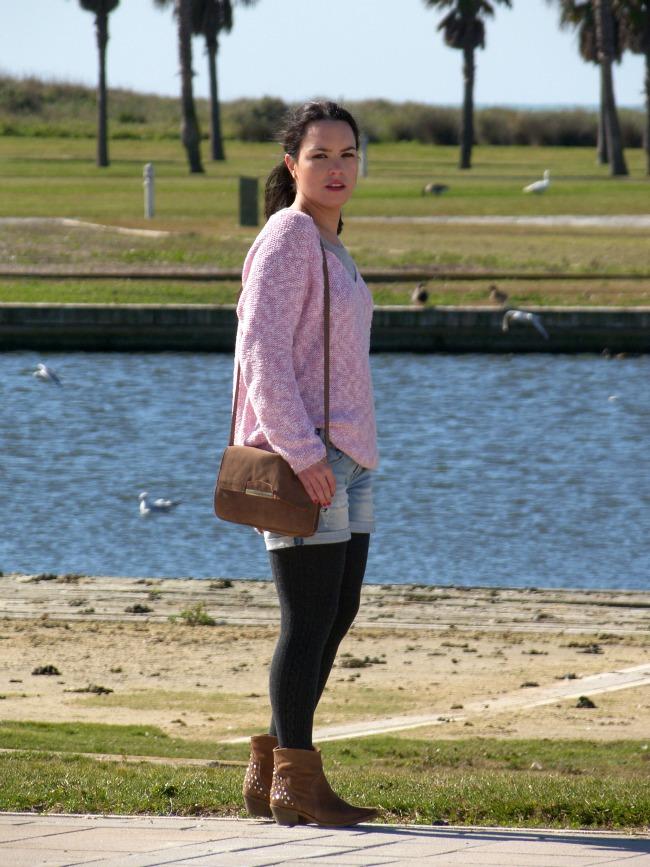 SUEDE IN TWO PIECES SUEDE IN TWO PIECES