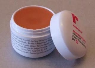 Mis bálsamos labiales de REPAVAR - protege y embellece tus labios con aceite de rosa mosqueta Mis bálsamos labiales de REPAVAR - protege y embellece tus labios con aceite de rosa mosqueta