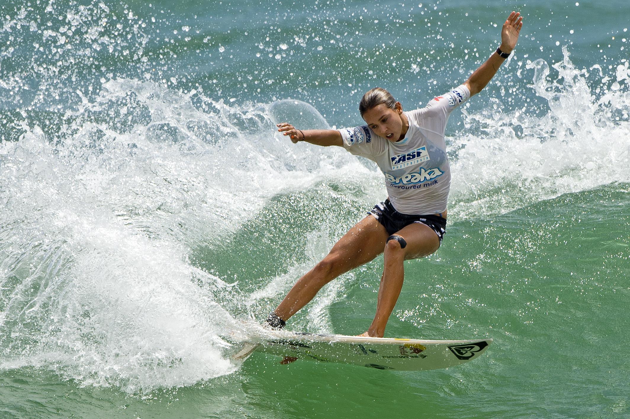 Owen Wright y Sally Fitzgibbons ganan el Breaka Burleigh Pro 2013 Sally
