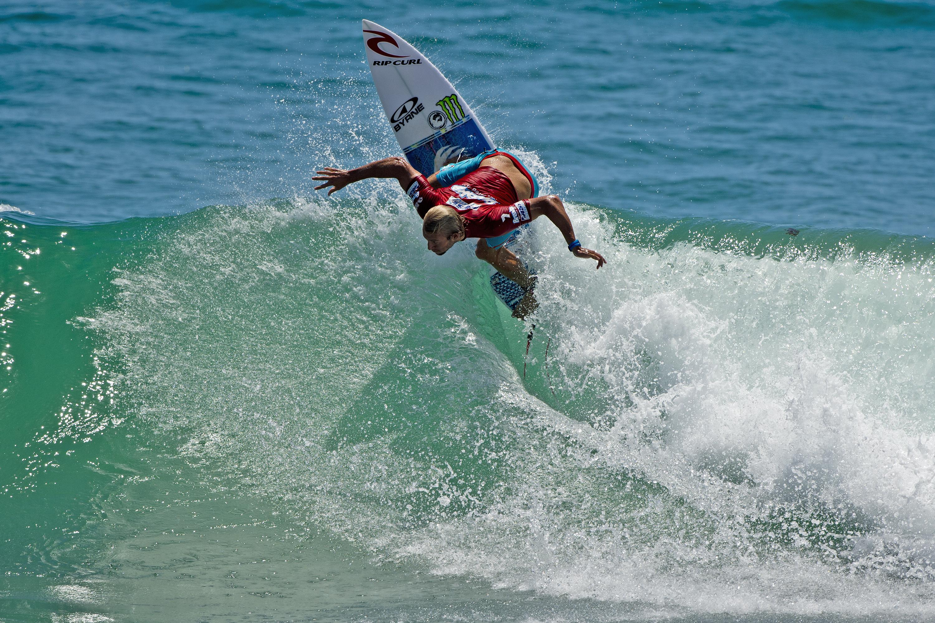 Owen Wright y Sally Fitzgibbons ganan el Breaka Burleigh Pro 2013 temp-download-1673_1360564062_OwenWrightBreakaPro13WHS132