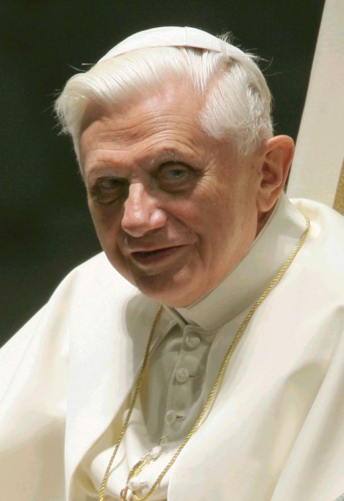 En noviembre de 2011, el cardenal Romeo dijo que al Papa le quedaba un año ratzinger