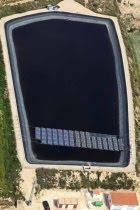 Un ingeniero agrónomo valenciano diseña una cubierta flotante fotovoltaica que evita la evaporación del agua