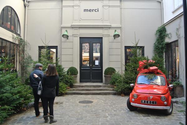 Artchandising en concept stores merci