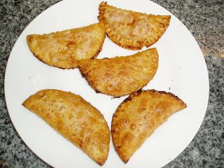 EMPANADILLAS DE ATUN EMPANADILLAS DE ATUN