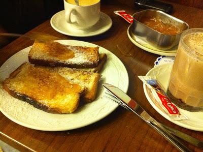 Scala, tostadas a cualquier hora. Scala, tostadas a cualquier hora.