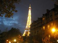 PARIS: LOVE IS IN THE AIR