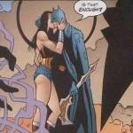 ¿Cuál ha sido el mejor beso en los cómics? 320658-94583-wonder-woman