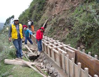 AVANZAN CONSTRUCCION DE CANAL DE REGADIO EN OYON…