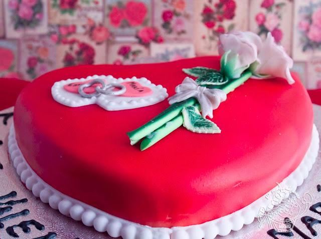 TARTAS  CORAZÓN DE SAN VALENTÍN