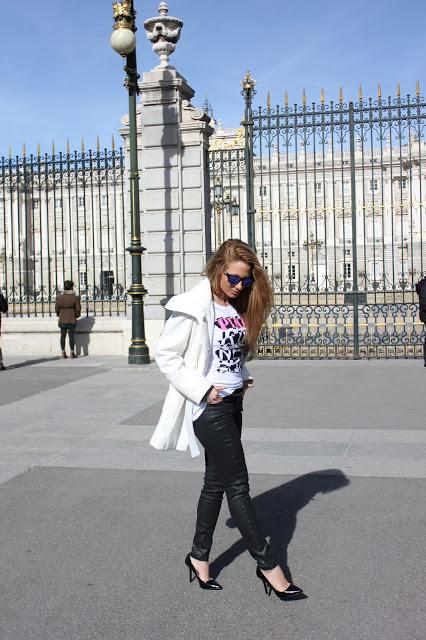 BLACK FOR FRIDAYPor fin es Viernes, Como se os presenta e... BLACK FOR FRIDAYPor fin es Viernes, Como se os presenta e...