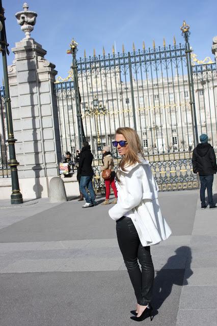 BLACK FOR FRIDAYPor fin es Viernes, Como se os presenta e... BLACK FOR FRIDAYPor fin es Viernes, Como se os presenta e...