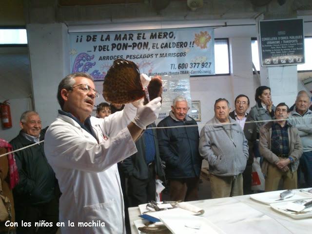 Subasta de pescado en la lonja de El Campello Subasta de pescado en la lonja de El Campello