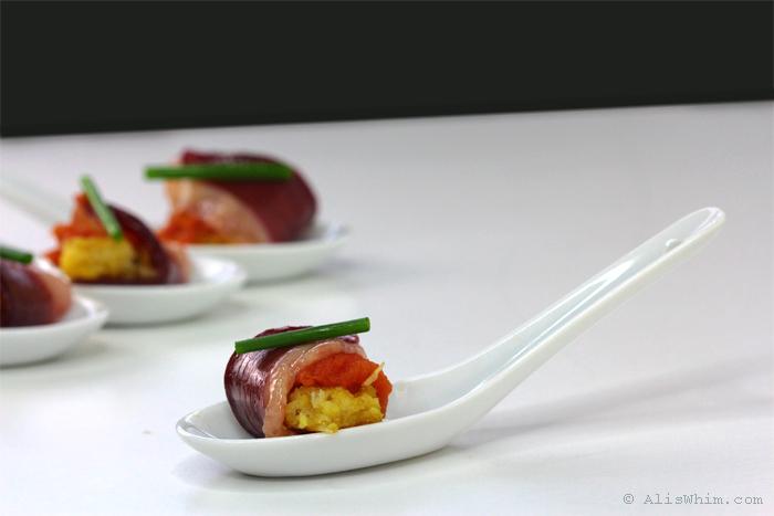 Bocados de jamón de pato con polenta y tomate snack duck ham and polenta