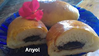 Bollos rellenos de chocolate Bollos rellenos de chocolate