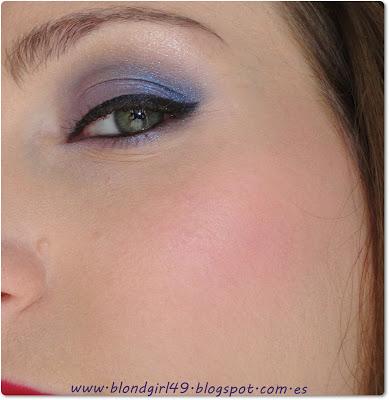 Look de maquillaje Nars con Russian Red