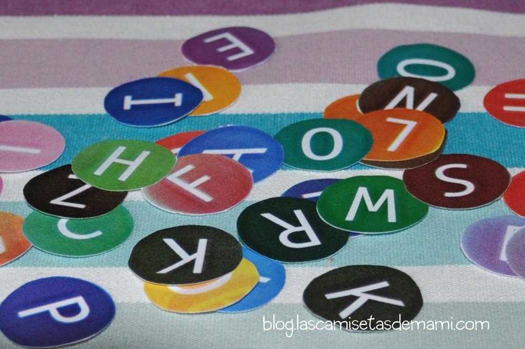 DIY como hacer un abecedario con materiales reciclados Abecedario con mayúsculas