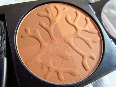 Revlon Summer - Escapism Revlon Summer - Escapism