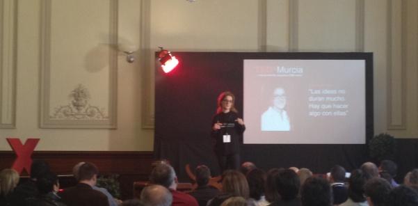 tedxmurcia13-elena alfaro Elena Afaro en acción en el TEDxMurcia 2013