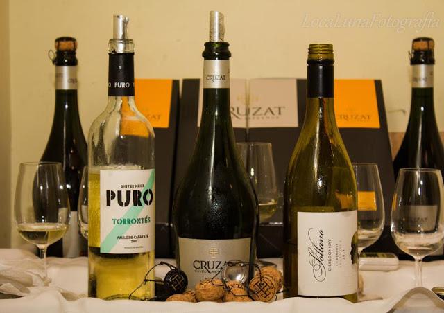 Degustando en Vinotecas, by Willie. Degustando en Vinotecas, by Willie.