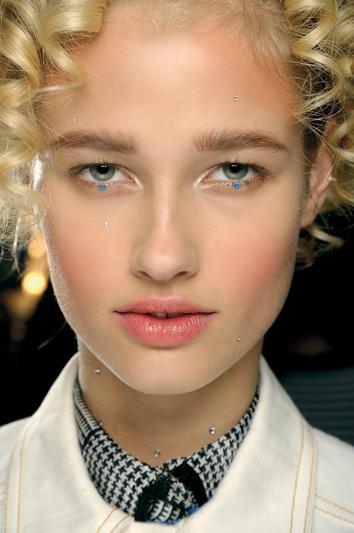 LAS TENDENCIAS DE MAQUILLAJE, SEGÚN M.A.C. LAS TENDENCIAS DE MAQUILLAJE, SEGÚN M.A.C.