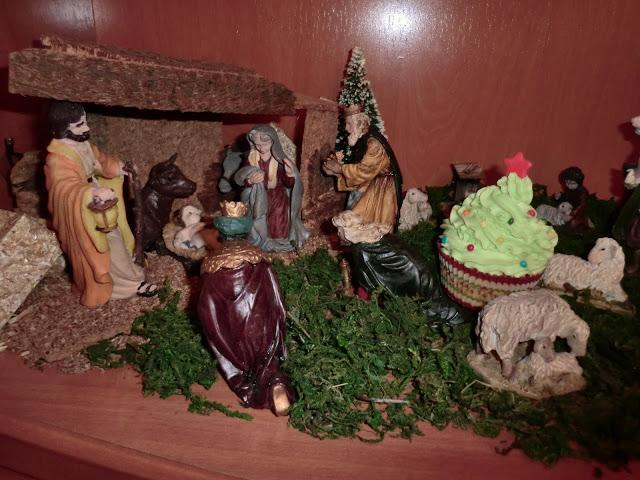 ARBOLITOS NAVIDEÑOS Y BUTTERCREAM DE LIMON ARBOLITOS NAVIDEÑOS Y BUTTERCREAM DE LIMON