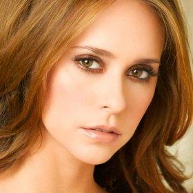 MAQUILLAJE DE JENNIFER LOVE-HEWITT EN ENTRE FANTASMAS