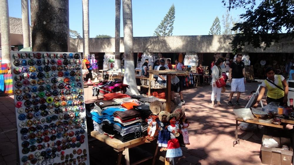 Mercadillo de Chichen Itza Mercadillo de Chichen Itza
