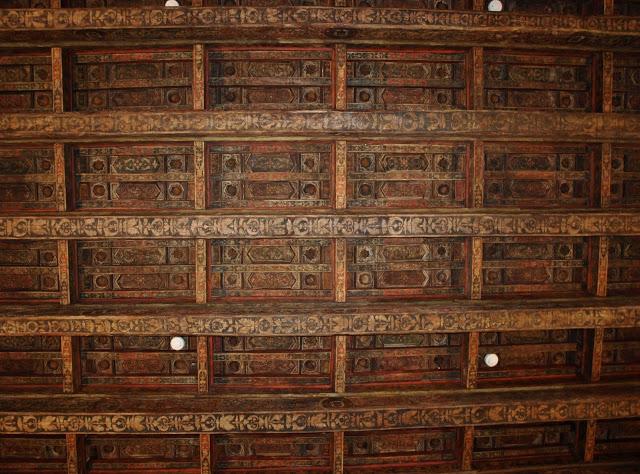 El Centro del Mudéjar (2): el techo del Salón de Doña Leonor.