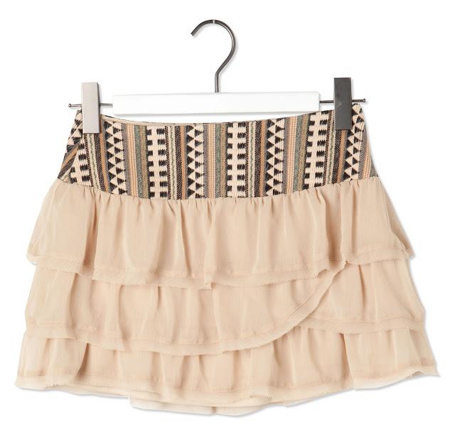 Pull & Bear Loves Navajo Pull & Bear Loves Navajo