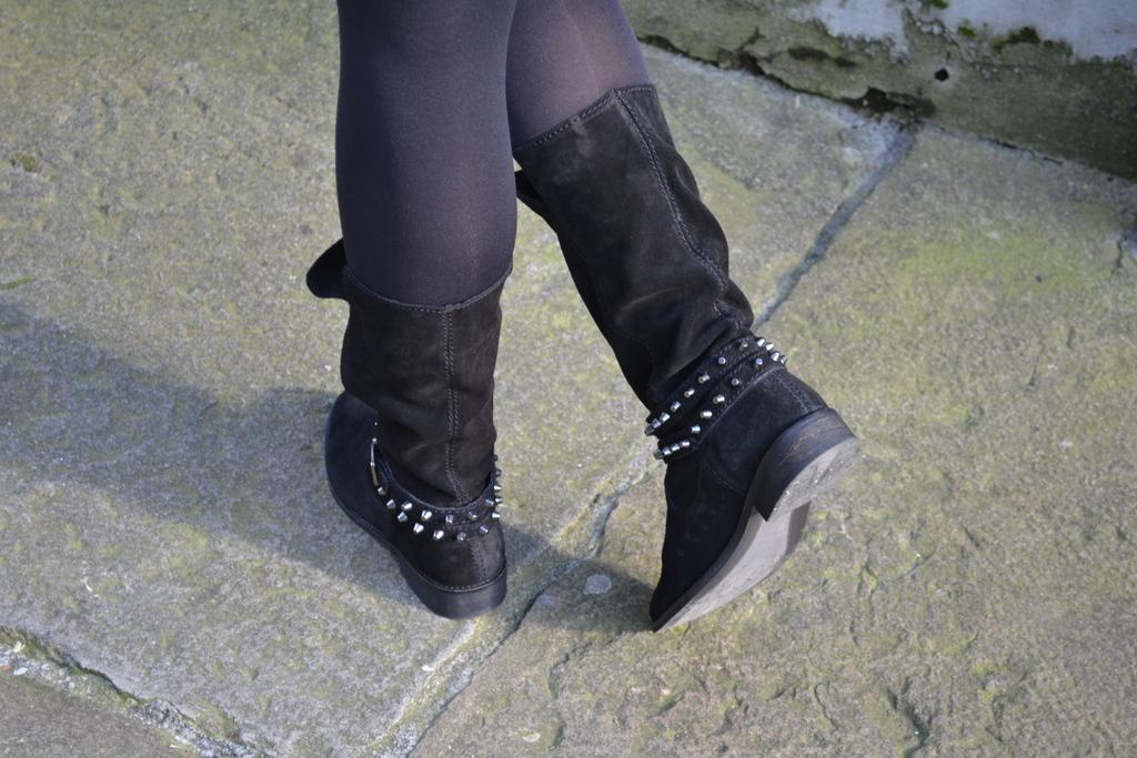 Look of the day: Skull and military Image Hosted by ImageShack.us