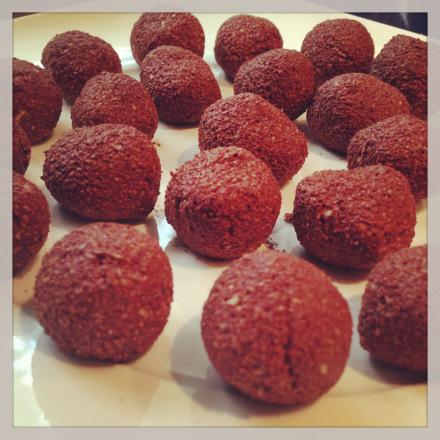 Bombones o trufas LIGHT (también variación para versión no light) 20130224-164306.jpg