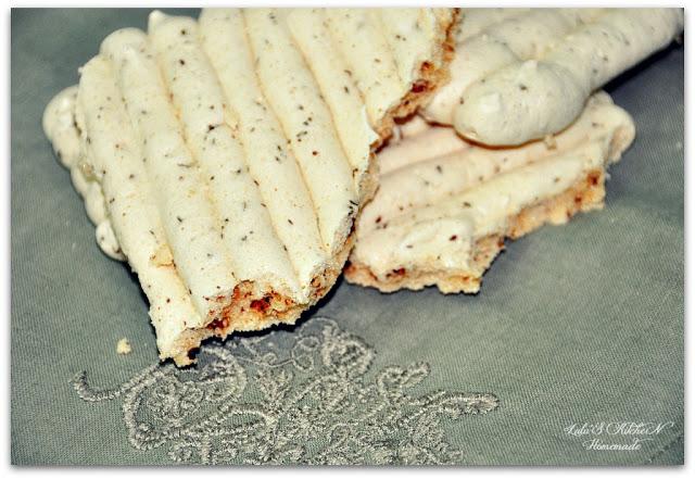 VACHERIN DE CHOCOLATE Y FRESAS VACHERIN DE CHOCOLATE Y FRESAS