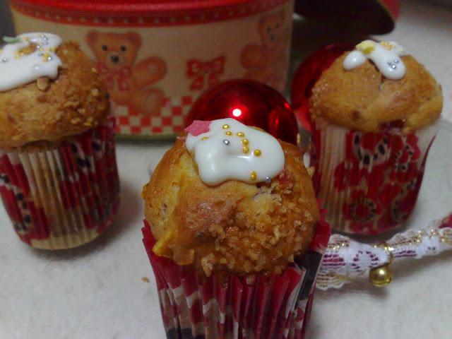 panettoncini ...mini mini en capsulas de muffins!! navidad dulce navidad!!