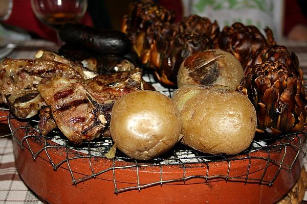 Una calçotada en el Restaurant La Premsa Una calçotada en el Restaurant La Premsa