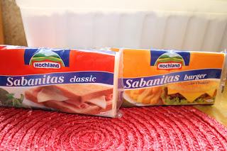 Que hay dentro de la caja de...Hochland Que hay dentro de la caja de...Hochland