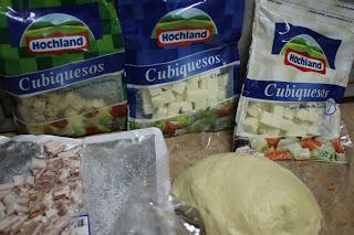 Que hay dentro de la caja de...Hochland Que hay dentro de la caja de...Hochland