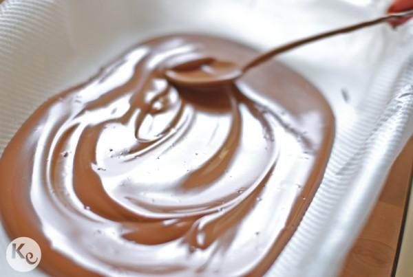 Una tableta de chocolate casera/A home made chocolate bar Handmade chocolate M&Ms bar