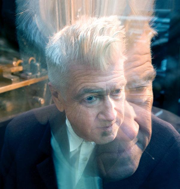 La nueva ficción (típicamente lynchiana) de David Lynch La nueva ficción (típicamente lynchiana) de David Lynch