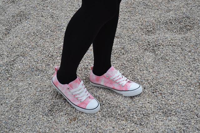 TYE DYE IN MY SHOESBuenos días!!! Que tal estáis??? Aquí ... TYE DYE IN MY SHOESBuenos días!!! Que tal estáis??? Aquí ...