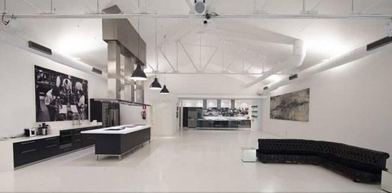 A una madre es imposible engañarla kitchen club