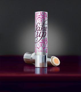 Lo último de Benefit es... Lo último de Benefit es...